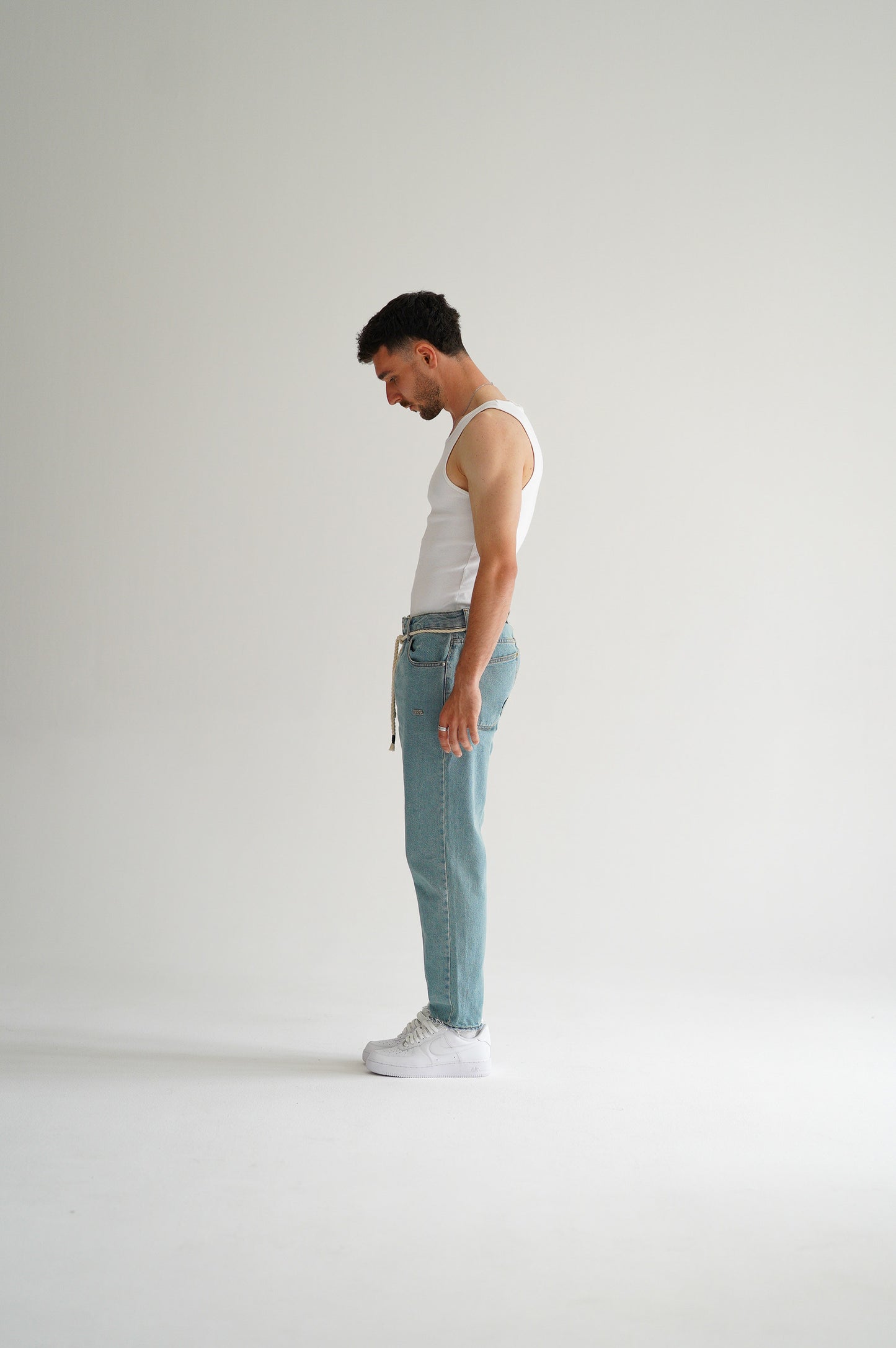 90'S ESSENTIALS JEANS