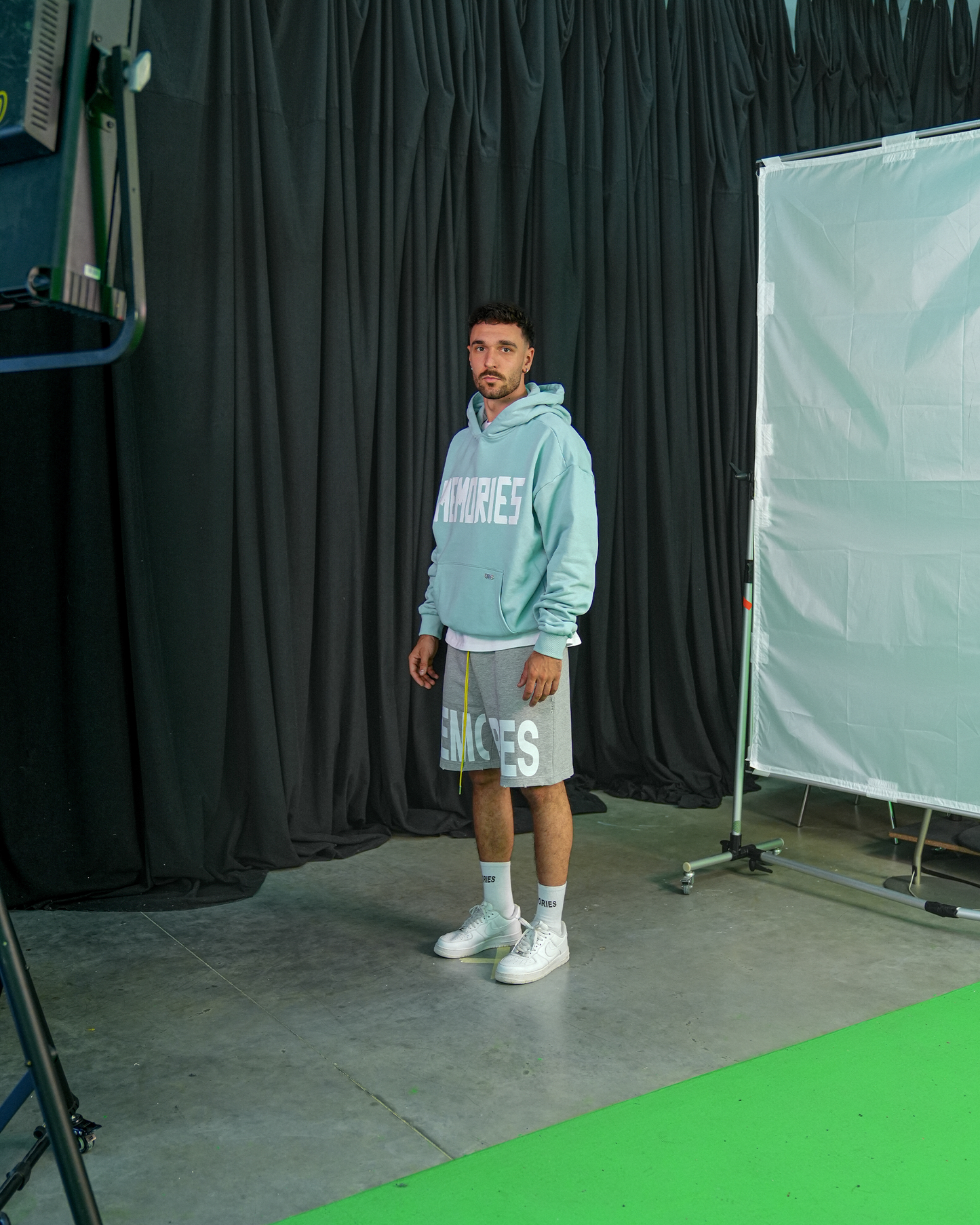 MEMORIES ESSENTIALS HOODIE - OCEAN BLUE