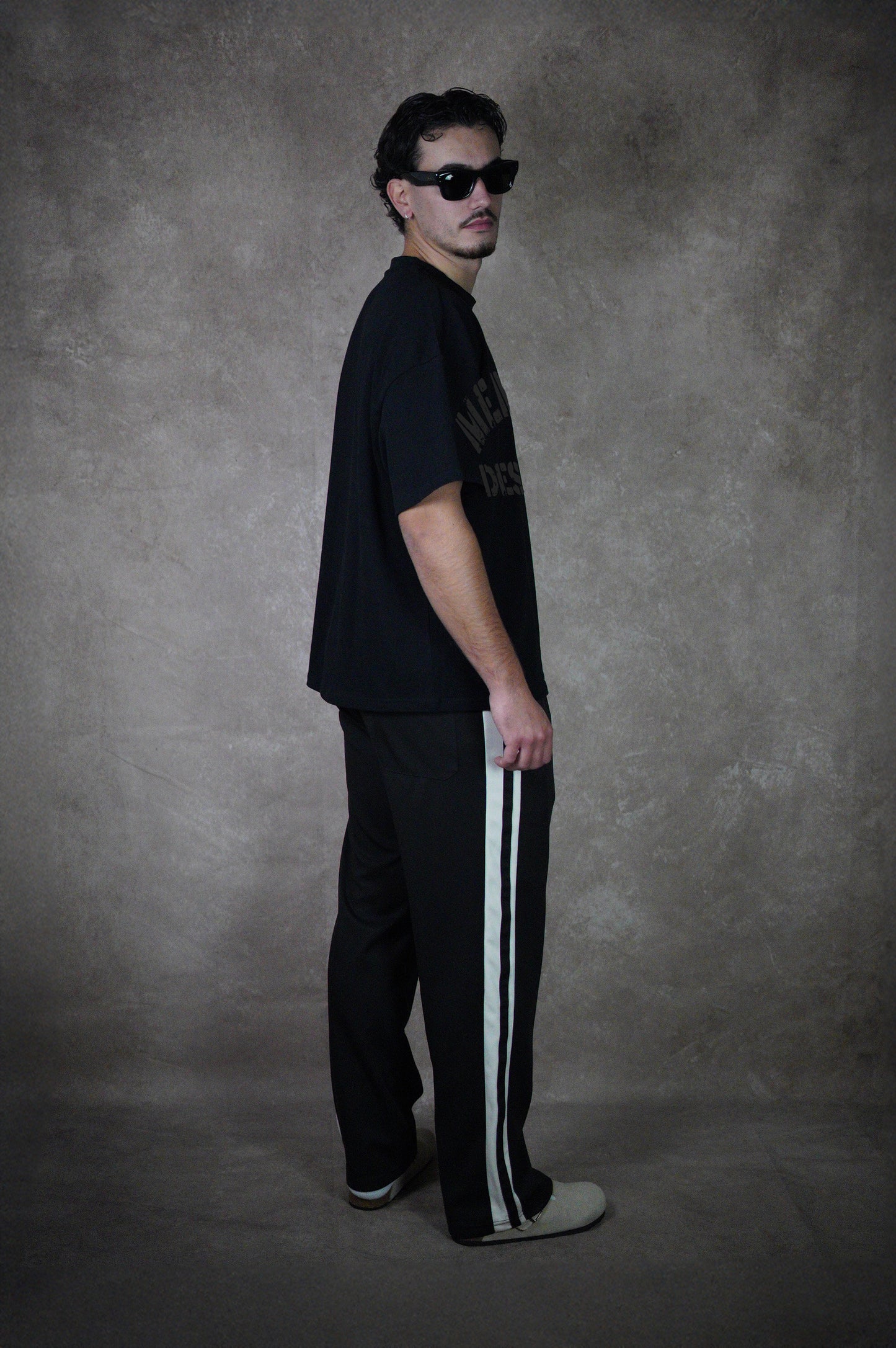 DESIGN TEAM TOKYO SHIRT - BLACK