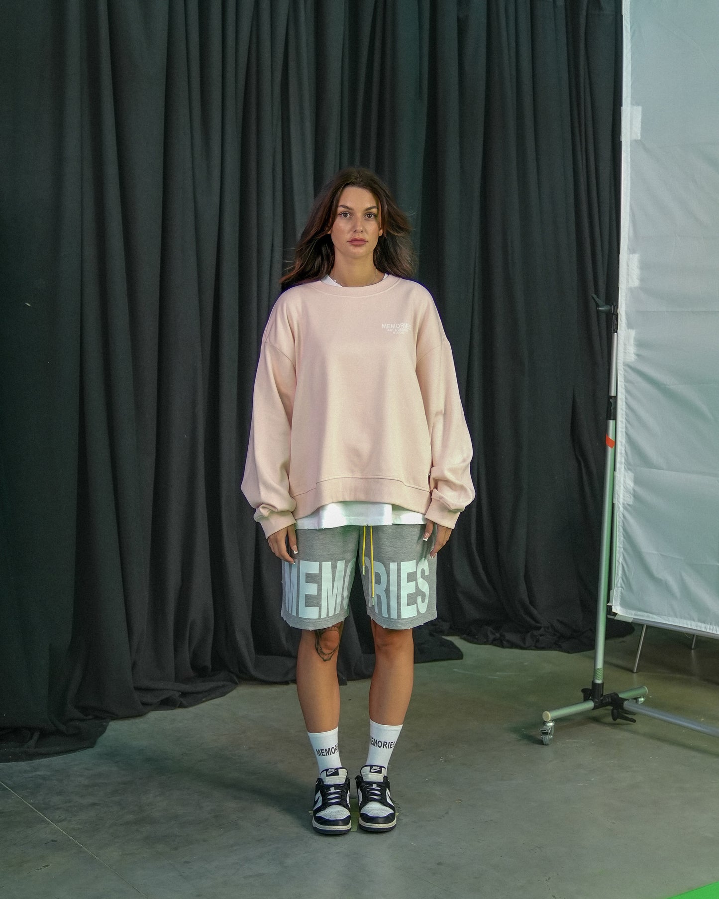 MEMORIES ESSENTIALS SWEATER - ROSA