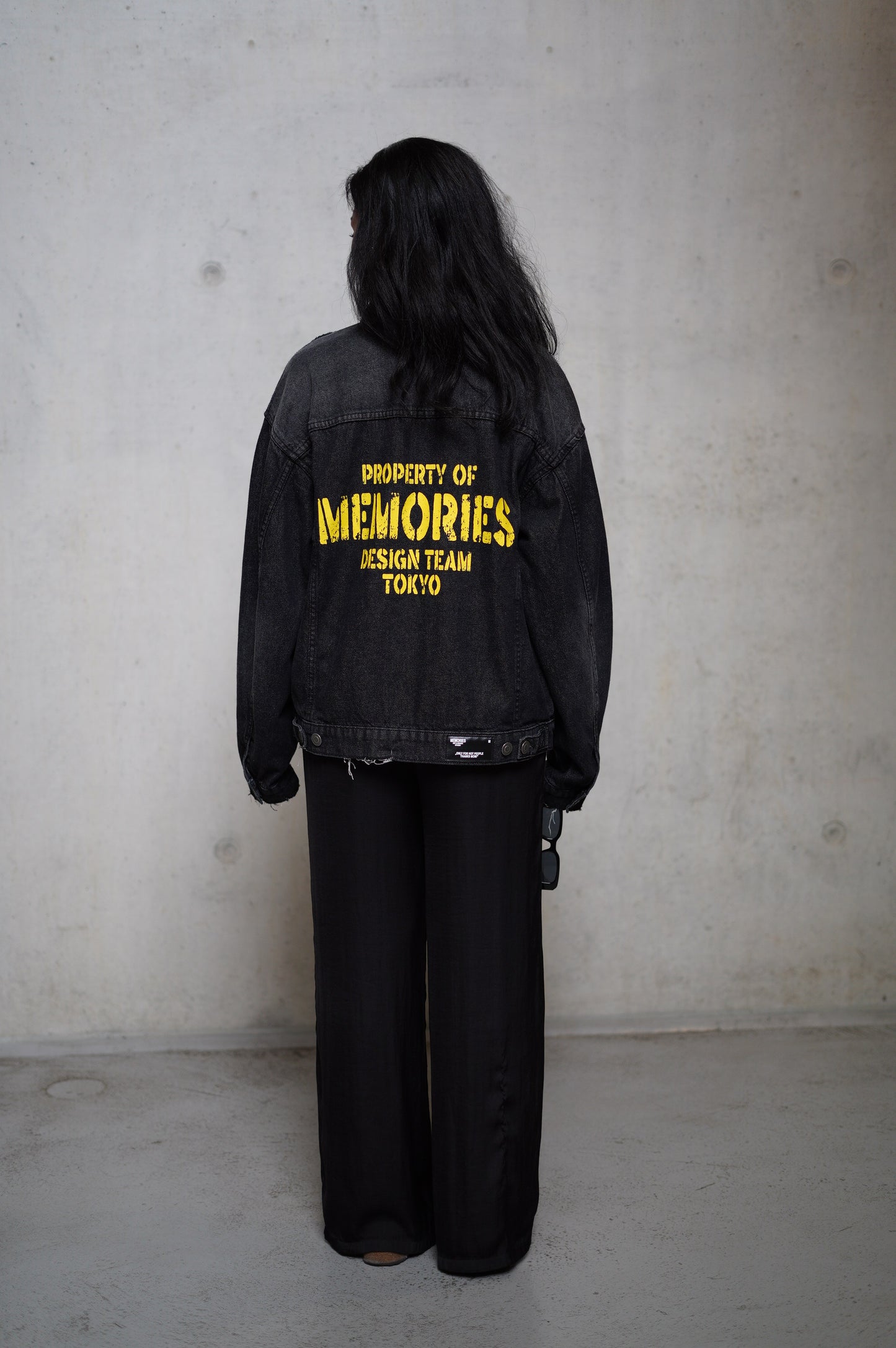 PROPERTY OF MEMORIES DENIMJACKET - BLACK