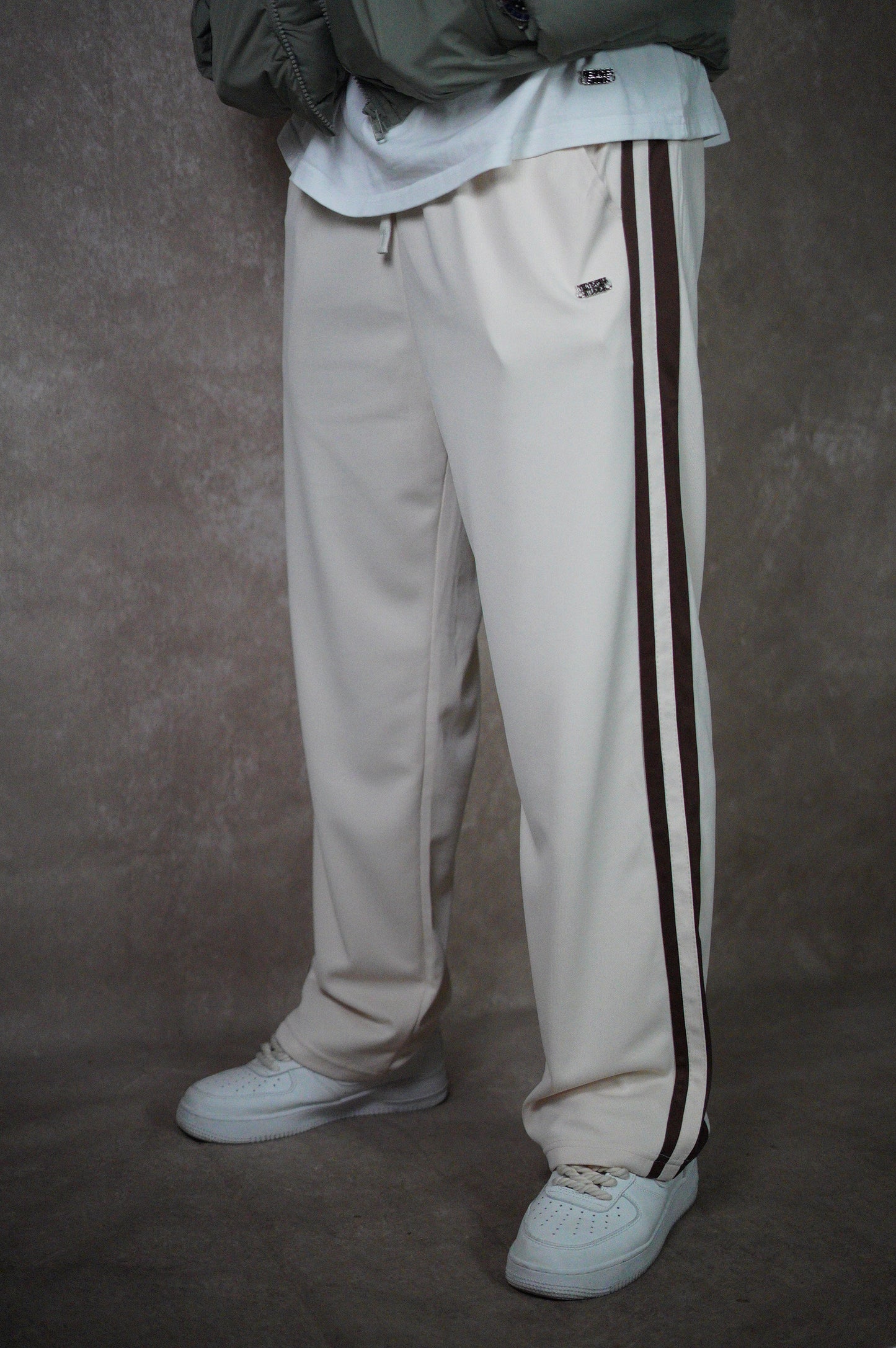 TOKYO TRACKPANTS - BEIGE