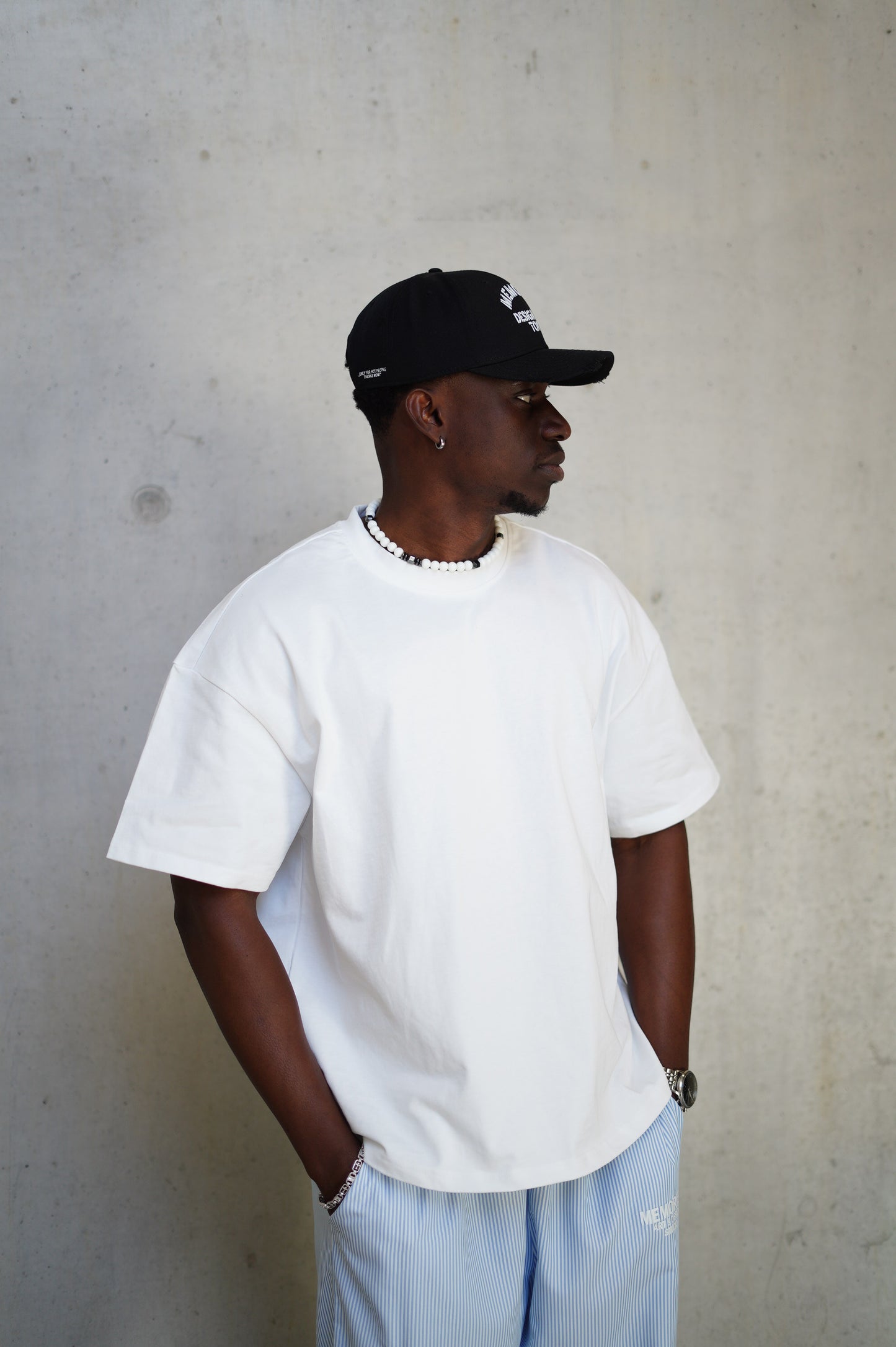Design Team Tokyo - Dark Black