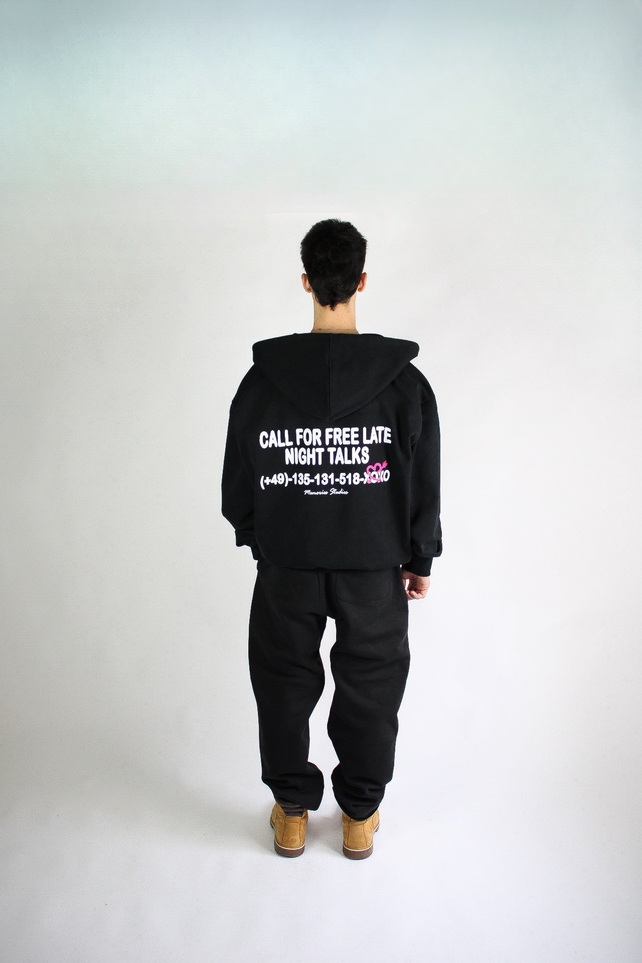 LATE NIGHT TALKS ZIP HOODIE - BLACK