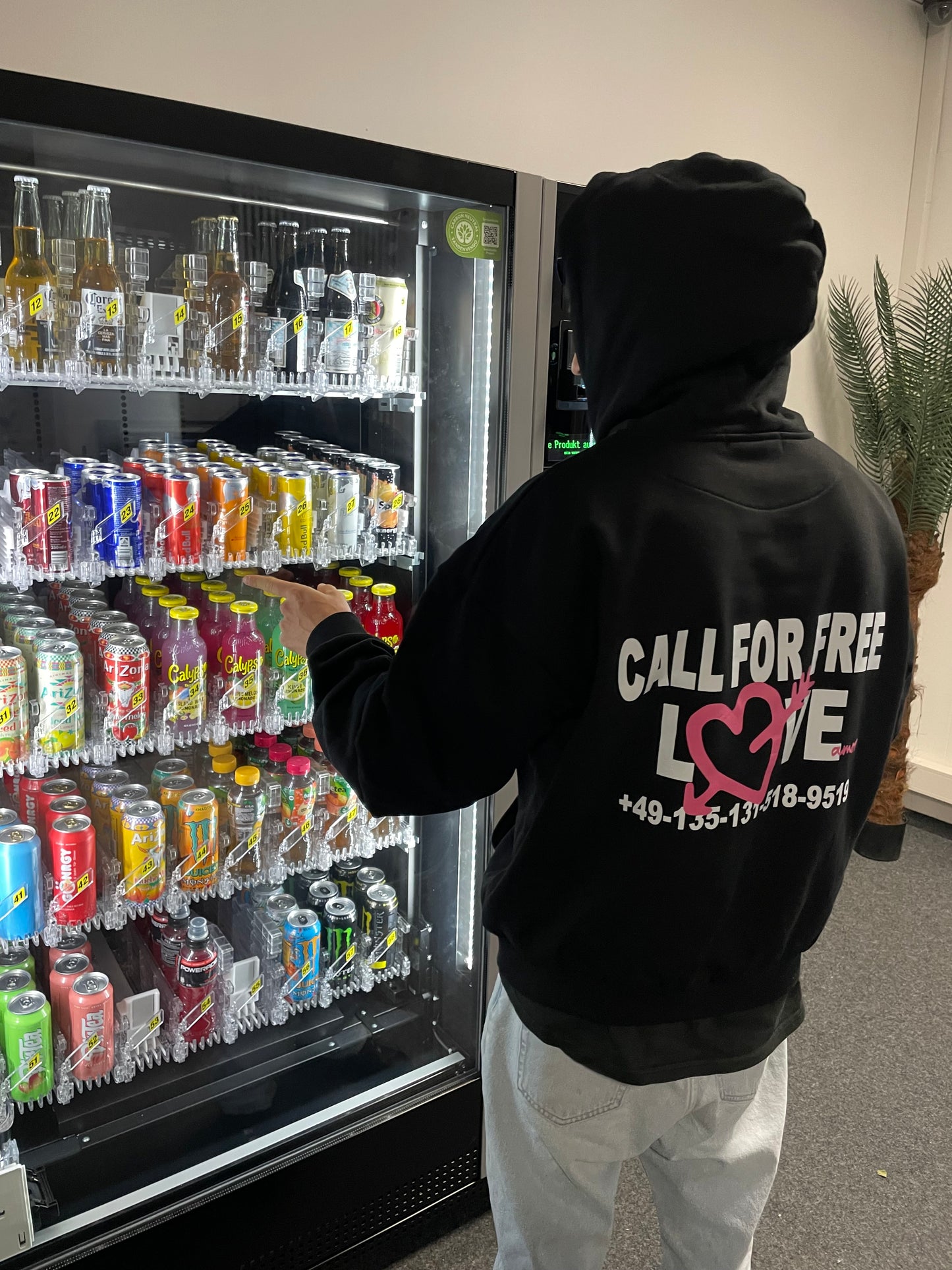 CALL FOR FREE LOVE HOODIE - BLACK