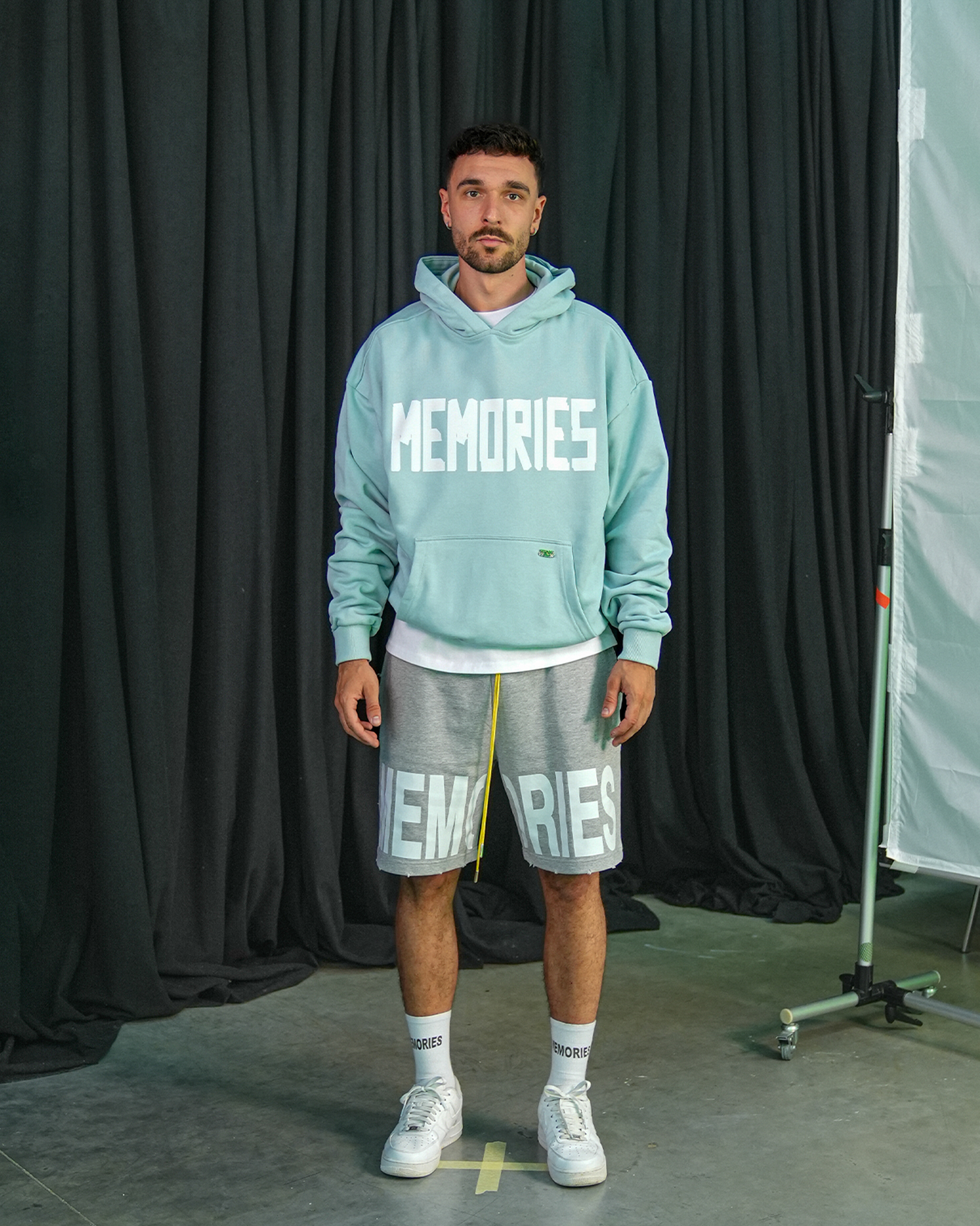 MEMORIES ESSENTIALS HOODIE - OCEAN BLUE