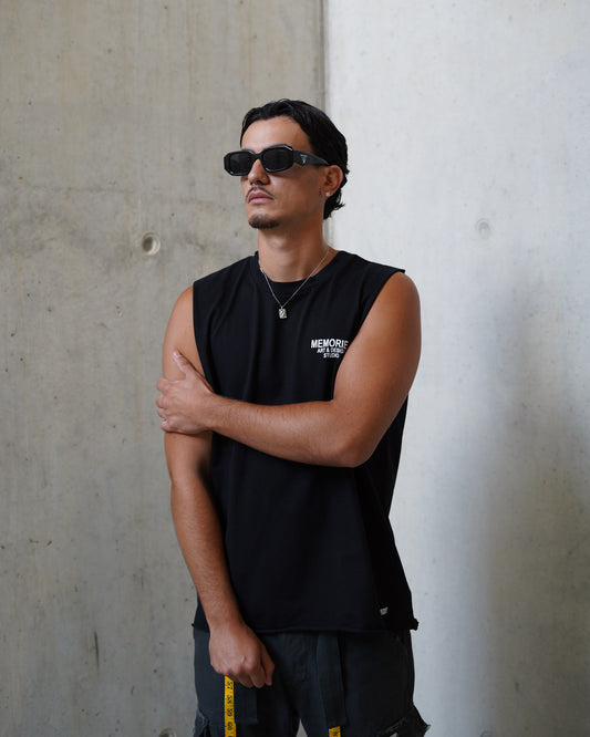 ONE LIFE TANK - BLACK GREEN