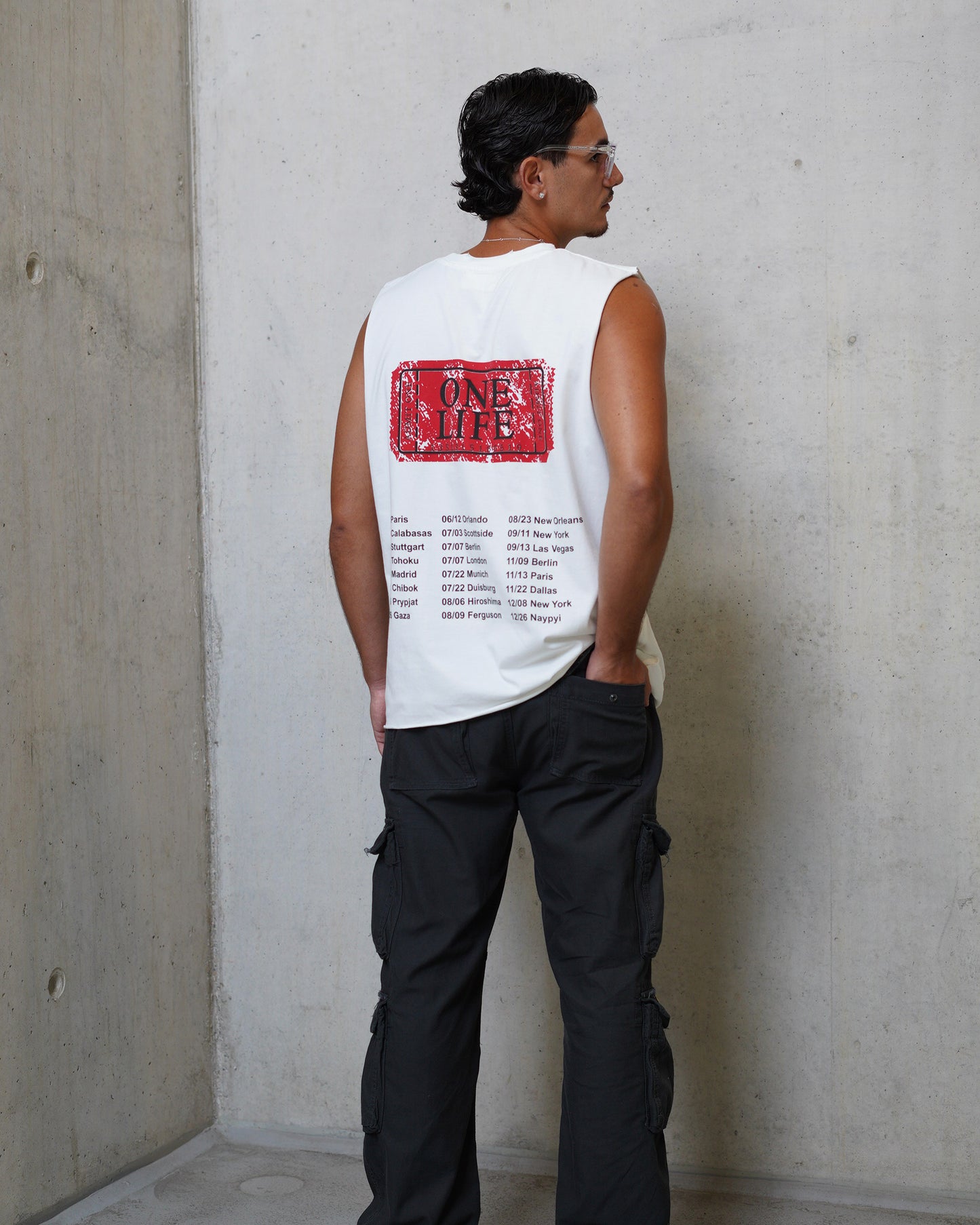 ONE LIFE TANK - WHITE RED
