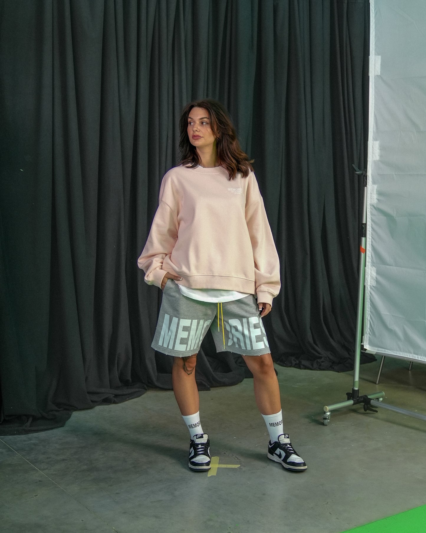 MEMORIES ESSENTIALS SWEATER - ROSA