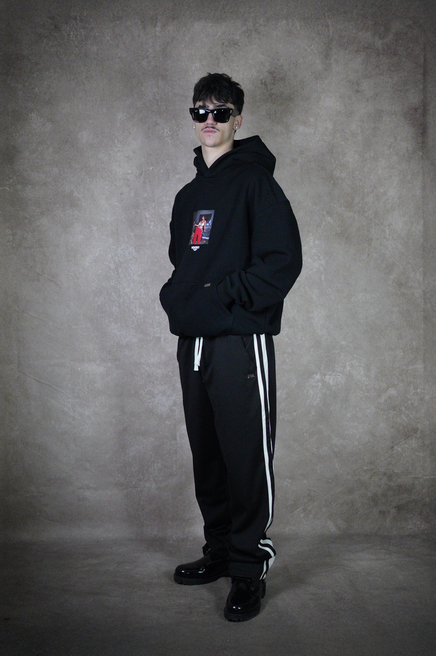 TOKYO TRACKPANTS - BLACK